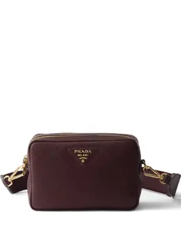 Prada: Бордовая сумка 