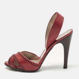 Salvatore Ferragamo: Красные босоножки 