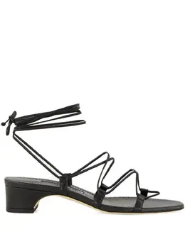 Manolo Blahnik: Чёрные сандалии 