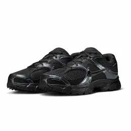 NIKE: Чёрные кроссовки 