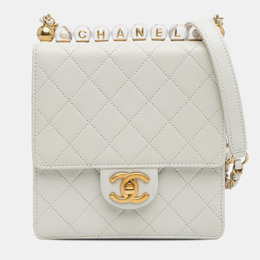 Chanel: Белая сумка 