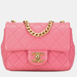 Chanel: Розовая сумка 