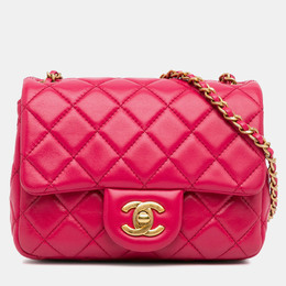 Chanel: Розовая сумка 