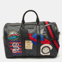Gucci: Чёрная спортивная сумка  GG Supreme