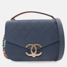 Chanel: Голубая сумка 