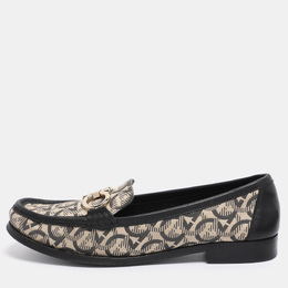 Salvatore Ferragamo: Бежевые лоферы  Gancini