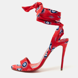 Christian Louboutin: Красные сандалии 
