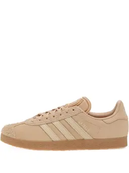 adidas: Бежевые кроссовки  Gazelle