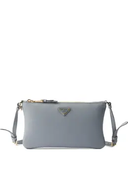 Prada: Светлая сумка 