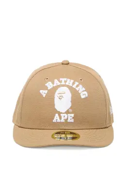 A BATHING APE®: Бежевая кепка 
