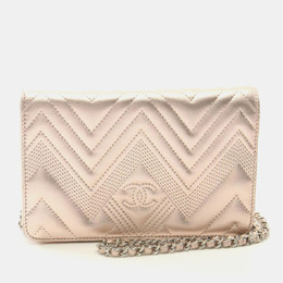 Chanel: Розовая сумка 