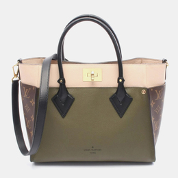 Louis Vuitton: Многоцветная сумка 
