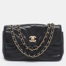 Chanel: Чёрная сумка 