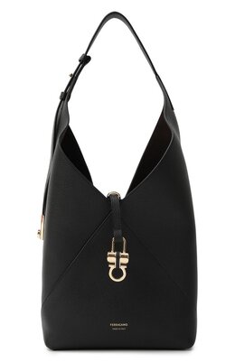 Ferragamo: Чёрная сумка 