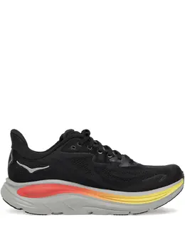 HOKA: Чёрные кроссовки 