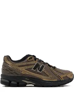 New Balance: Чёрные кроссовки  1906R