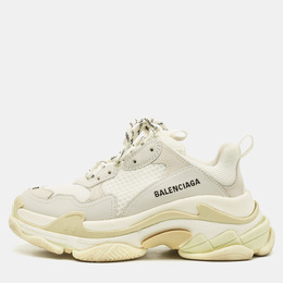 Balenciaga: Белые кроссовки  Triple S