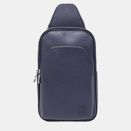 Louis Vuitton: Голубая сумка 