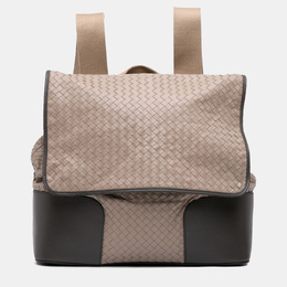 Bottega Veneta: Бежевый рюкзак  Intrecciato