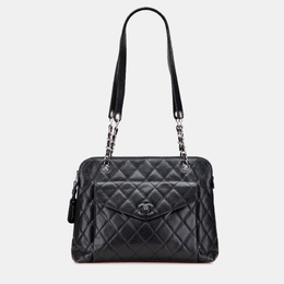 Chanel: Чёрная сумка 
