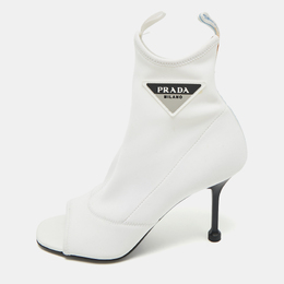 Prada: Белые ботинки 