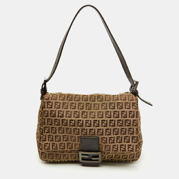 Fendi: Бежевая сумка  Baguette
