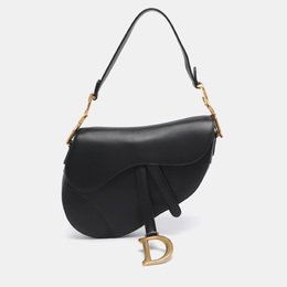 Dior: Чёрная сумка 
