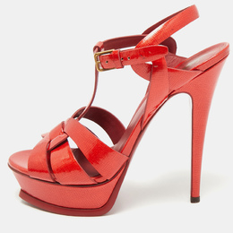 Yves Saint Laurent: Красные сандалии 