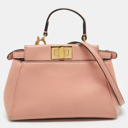 Fendi: Оранжевая сумка через плечо  Peekaboo