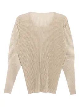 Homme Plissé Issey Miyake: Светлая футболка 