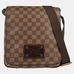 Louis Vuitton: Коричневая сумка 