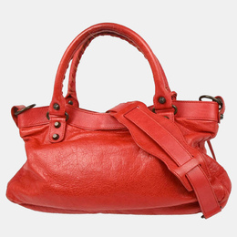 Balenciaga: Красная сумка 