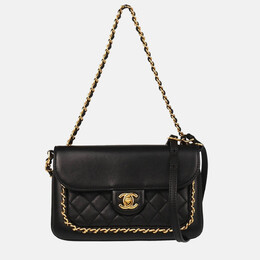 Chanel: Чёрная сумка 