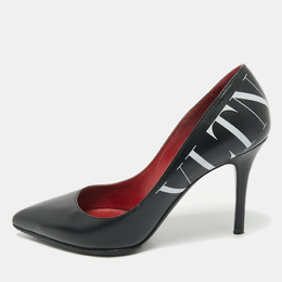 Valentino: Чёрные туфли  VLTN