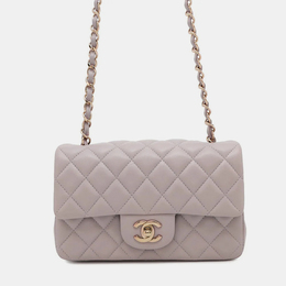 Chanel: Серая сумка 