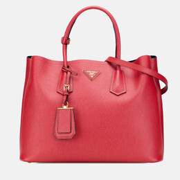 Prada: Красная сумка 