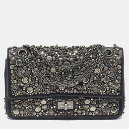 Chanel: Чёрная сумка 