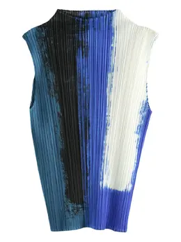 Pleats Please Issey Miyake: Многоцветный топ 