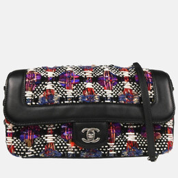 Chanel: Чёрная сумка 