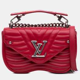Louis Vuitton: Красная сумка 