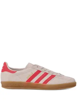 adidas: Бежевые кроссовки 