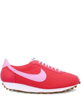 Nike: Красные кроссовки 