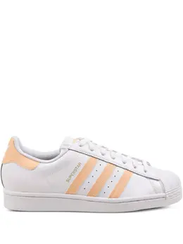 adidas: Белые кроссовки  Superstar