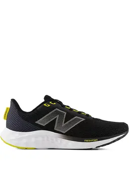 New Balance: Чёрные кроссовки  Arishi