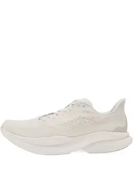 HOKA: Белые кроссовки 