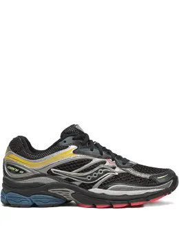 Saucony: Чёрные кроссовки 