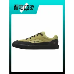 NIKE: Кеды 