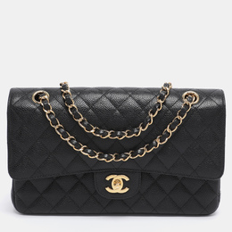 Chanel: Чёрная сумка 