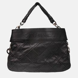 Chanel: Чёрная сумка 