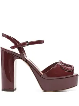 Valentino Garavani: Красные сандалии 